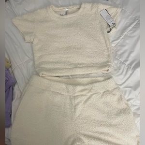2 piece lounge